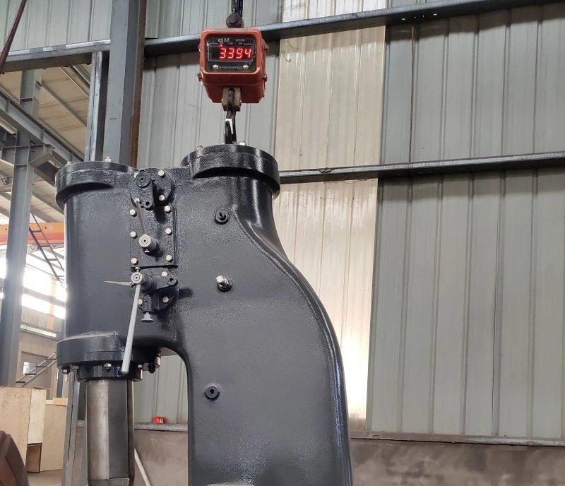 (001)